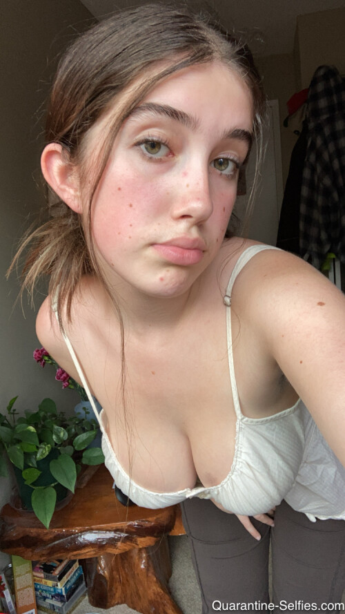 QS Molly 004 3367430e16b7460dc2