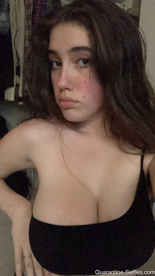 QS Molly B 005 132ff7389f39aeedd8