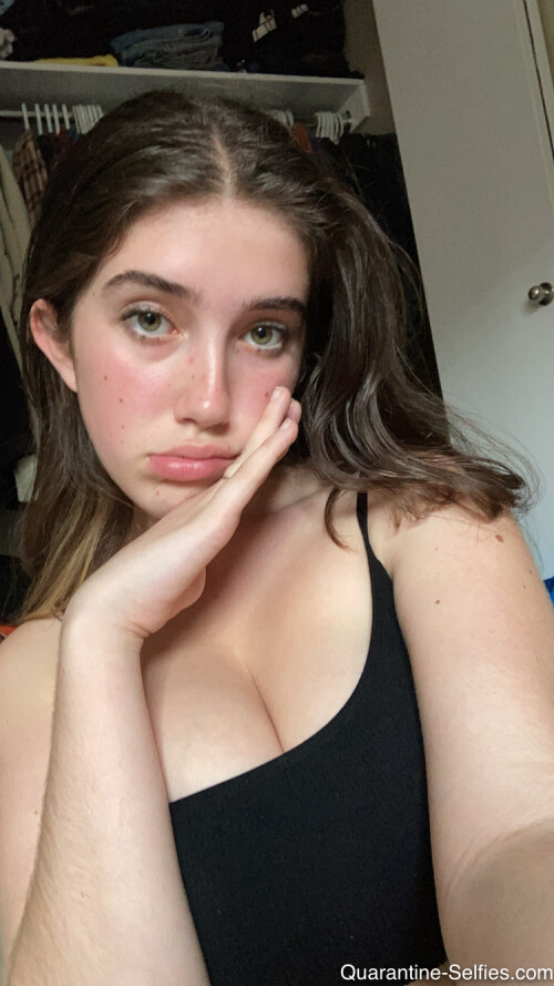 QS Molly B 005 353392f1005fc706a9