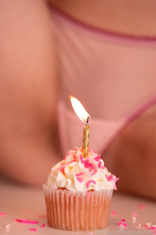 QTBirthday 2095af5fe36e3466f