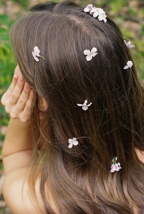 R1 05705 0023320a5eadc43ee478