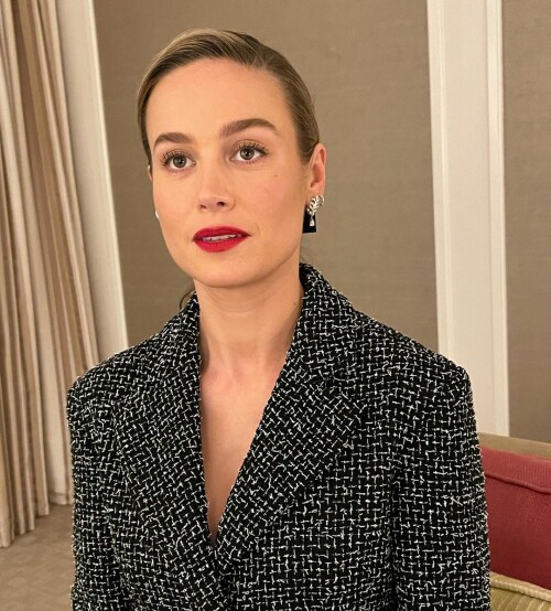 RDT 20230318 2252344439528020401412968