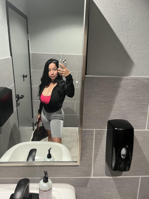 RDT 20250527 183854682742118001044802f742f2b036f739a1