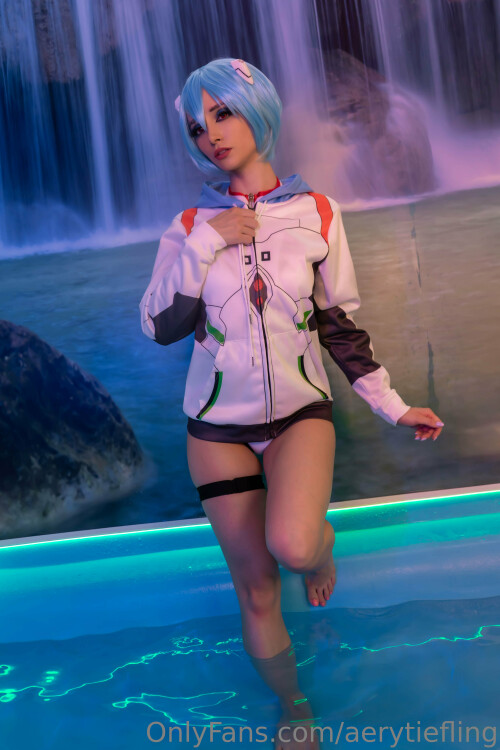 REI364ed26cf03fc52143