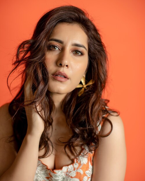 RK 045c53773e3e63076e