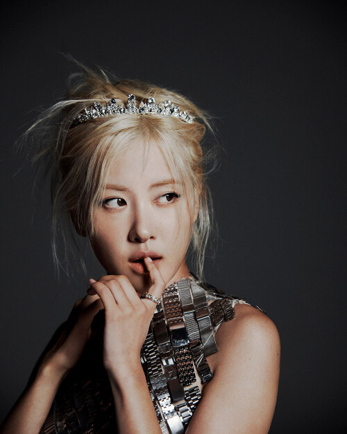 ROSE for The Hollywood Reporter October 2025 Issue documents 260f00643cd7d3953