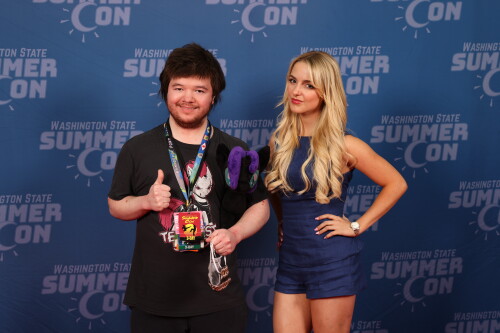 RSWDH22041d2c9f0b7f8e842