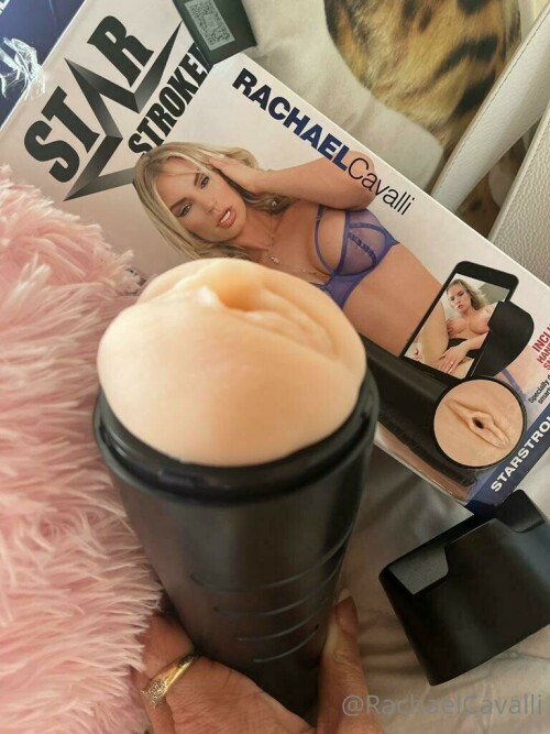 Rachael Cavalli 1487865498ddb724d45a