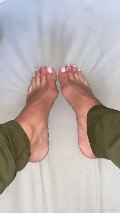 Rachael Cavalli 40cca556d184592919