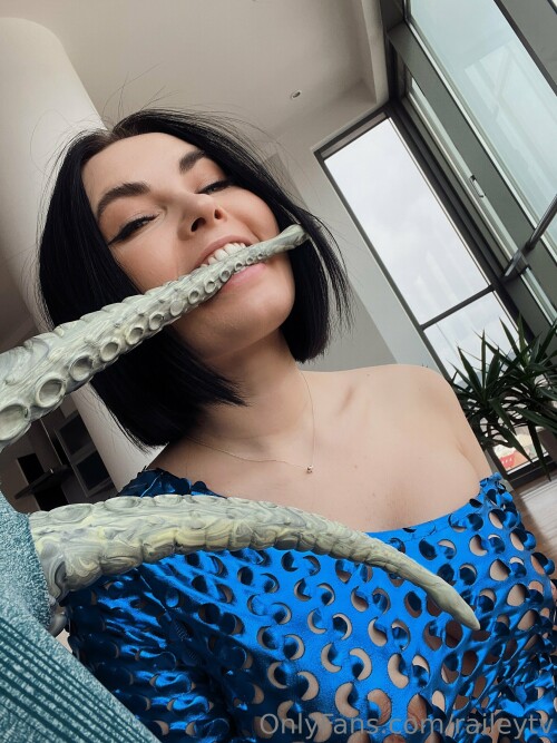 RaileyTV 352e66de898f997378d