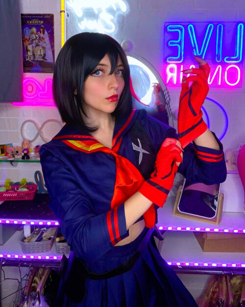 Raven teen titans 52c25e3b867efb006