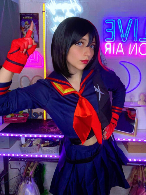 Raven teen titans 64cfcbbcecc393d21