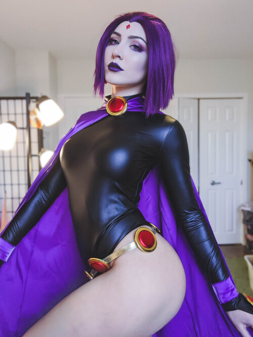 Raven at home 11dd8e66b89fb51d0e