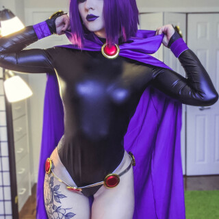 Raven-at-home-20a856a55eb65f346e