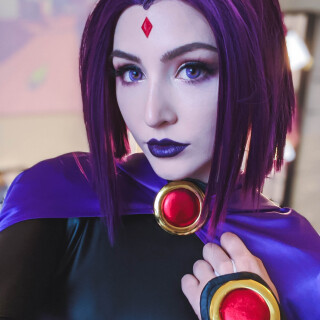 Raven-at-home-3019a30d0e1c9add994d67833358b57a18