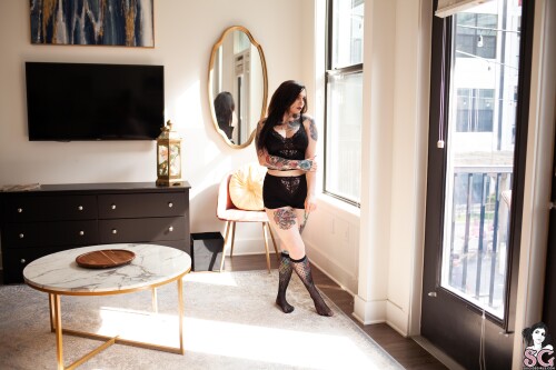 Ravenwood 01d2613ae19e495f1e