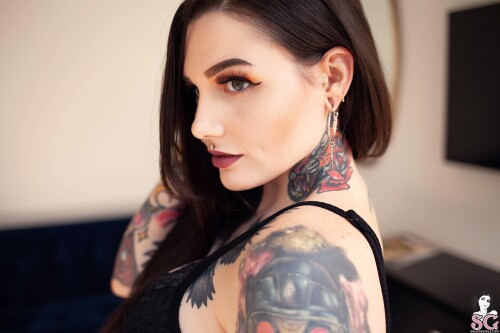 Ravenwood 1596f1bc8263ba52c9