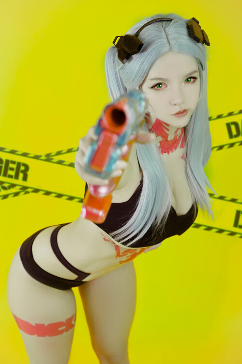 Rebecca hq 3