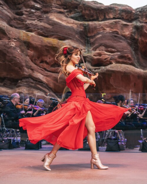 Red 11092c95063cc25cf3