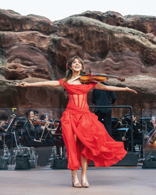 Red 956b7ae95f654d0ee