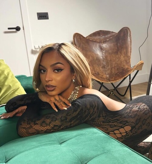 Rhea1c78bf372fde409c7