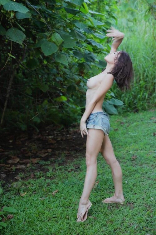 Risa Izumi22eaae43cf0ad9baa3