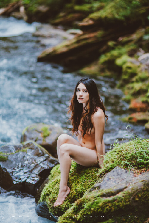 Robin Mae MG 97071694d2e1b7dbdec6