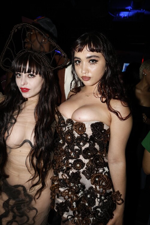 Rowan_Blanchard_at_SSENSE_Hosts_a_Special_Party_with_Jean_Paul_Gaultier_and_Shayne_Oliver_Group_in__7_08e7afc4540a98ca