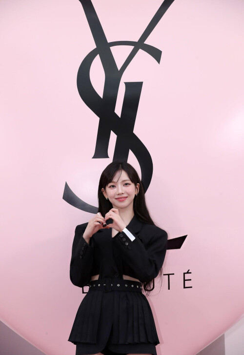 Rt8KF3Vni021c60362333cc755