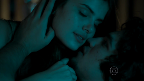 S01.E35.2104.2243-out95