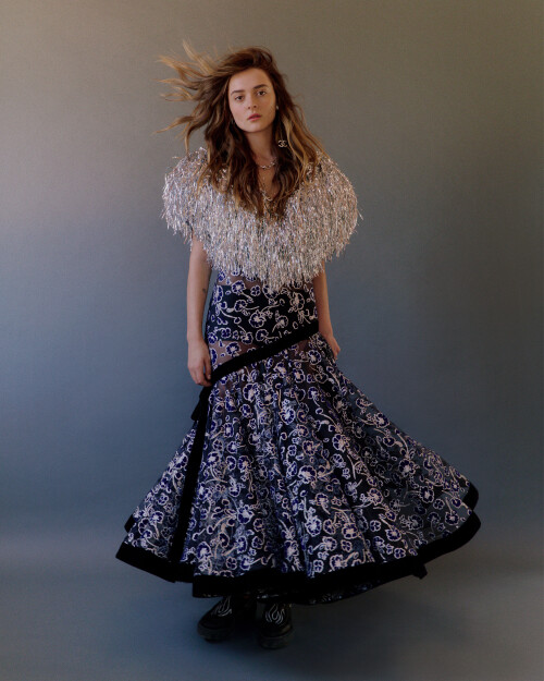 SBJCT STORY PICTURE 08 CHARLOTTE LAWRENCE WEBcc3f07393a68388c