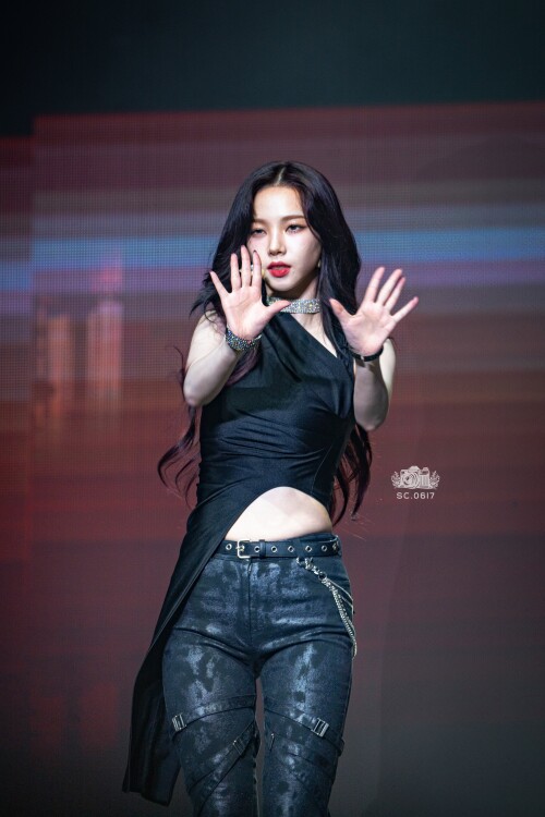 SC 1842774288274784709 23088ca0f2c4d30b1