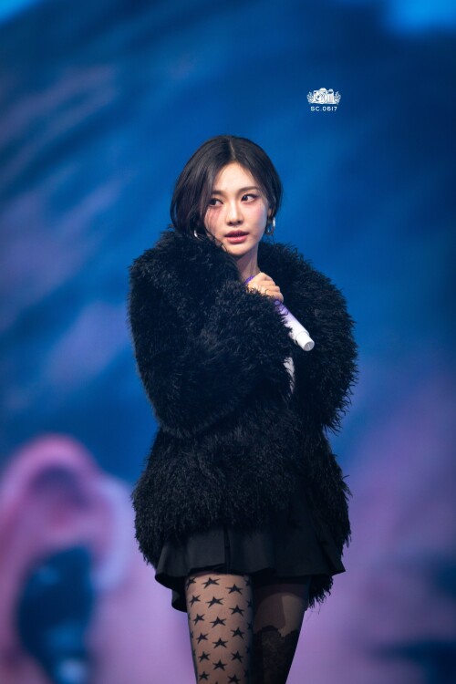 SC 1878103914215866443 2dae1b72f645a64bd