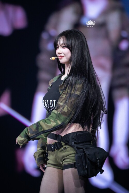 SC 1878221458109079825 2cc7c67e768a5d313