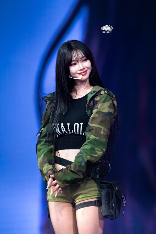 SC 1878305469049323895 3baed594cd91091ad