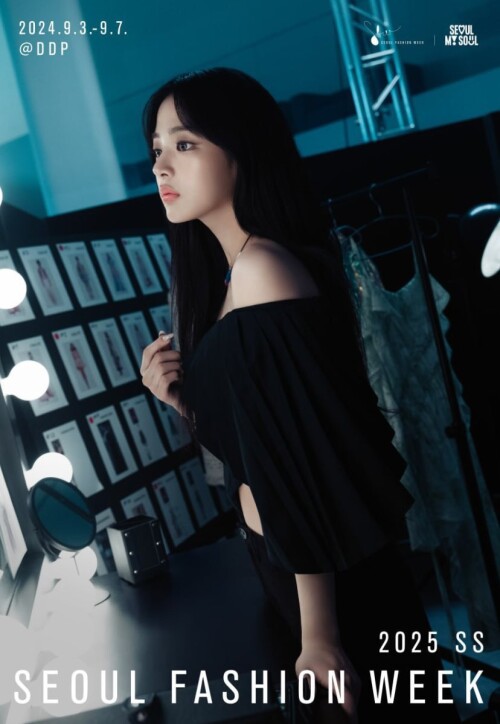 SEOUL FASHION WEEK GWdOqnhaUAA69ZQ 216af291810859907