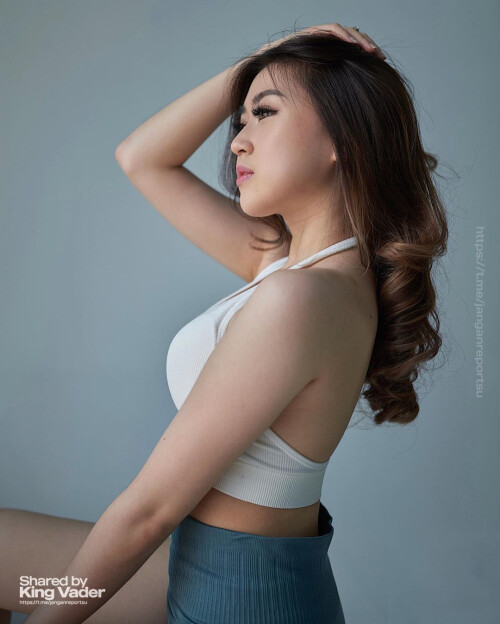 SET2 208a88eb1b454af80