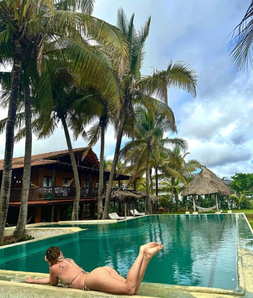 SH 2588d4b4629fb7d595