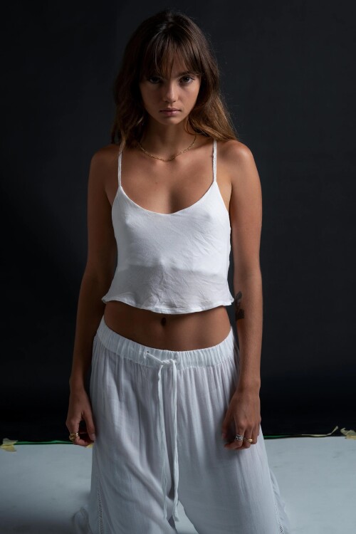 SHESLEEPS24936583b551b5532650