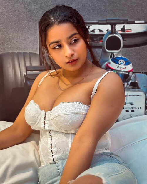 SK 38372e3da85bab44d