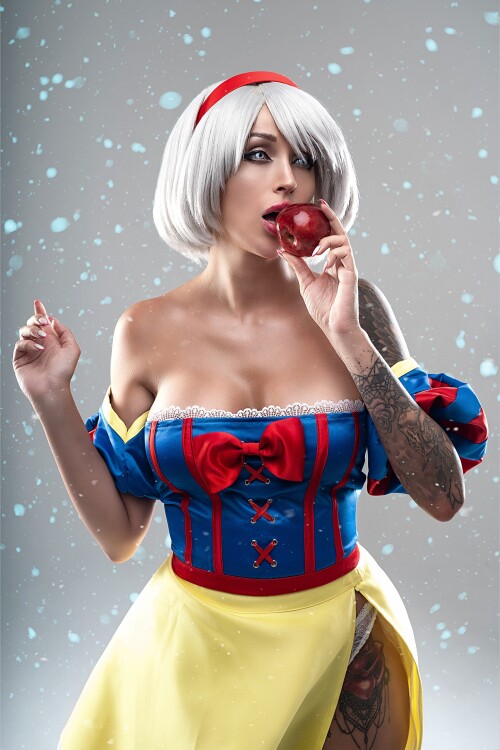SNOW WHITE 20 WEB796d4bc9fd9d76bf
