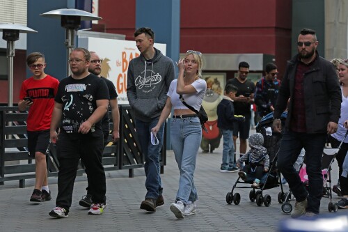 SScandid0254cf0e255ed4a111d4