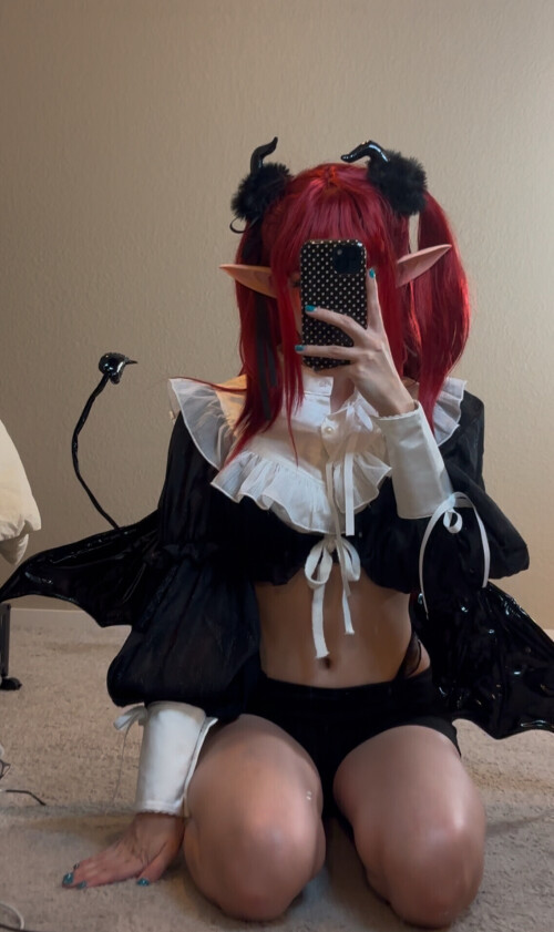SUCCUBUS COSPLAY 1dbe7158fa6374476