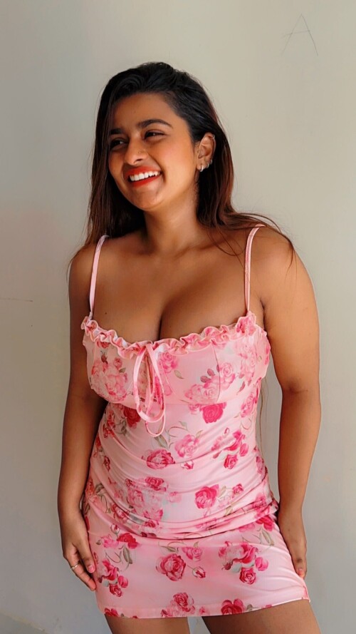 SUHANA KHAN 75aea311b72b082b9