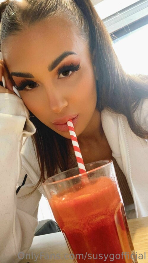 SUSY G 22573bfa8325da30e09