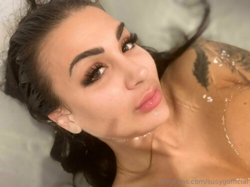 SUSY G 2683d2a4b5a3dbd8070