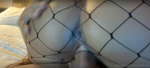 SUSY G 976421781a49ee40db