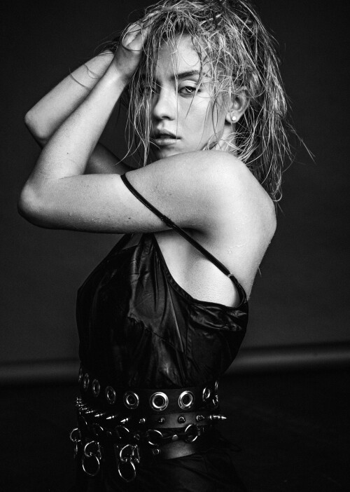 SYDNEY SWEENEY X DAMON BAKER IMG 0183d15cfae3124744ed