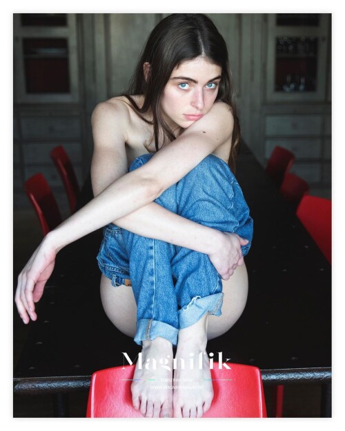 Sarah exclusively magnifikmagazine 24 with Lovee64ee5c73c0468ef