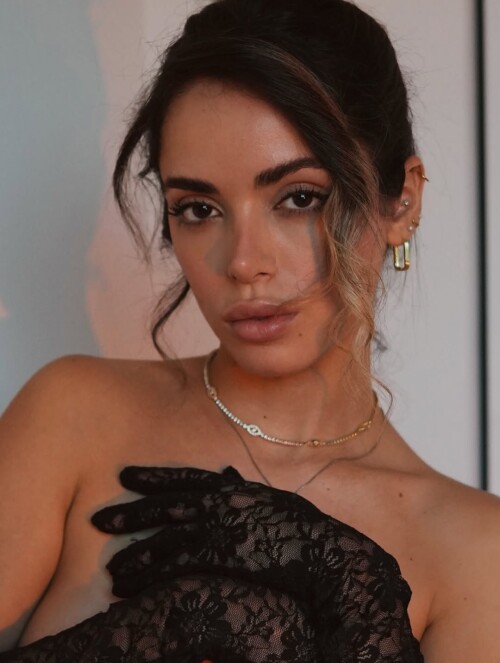 SaveInsta.to 552989181 18528151870047657 4920505614397584975 na87596e2f1a3d8ed